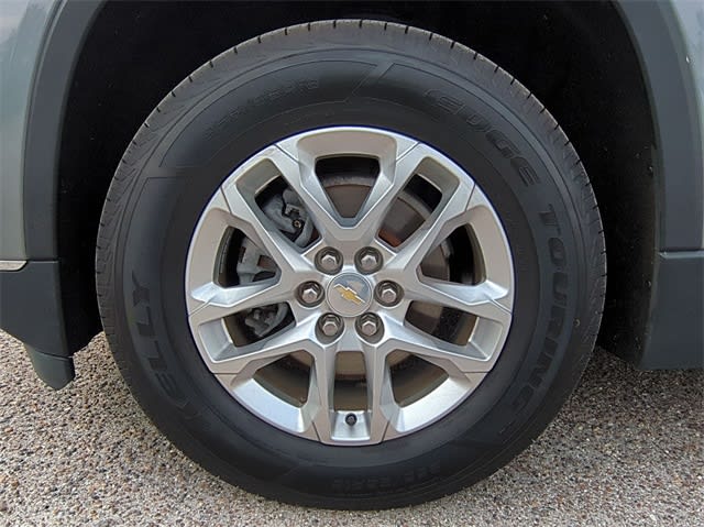 2021 Chevrolet Traverse LT 8