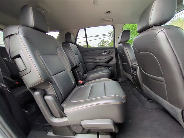 2021 Chevrolet Traverse LT 32