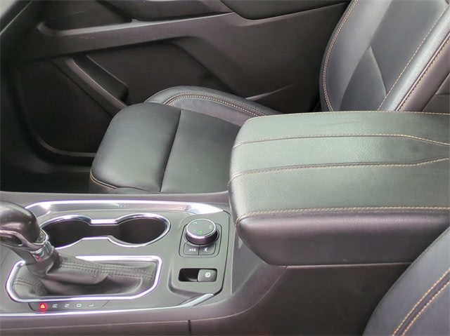 2021 Chevrolet Traverse LT 39