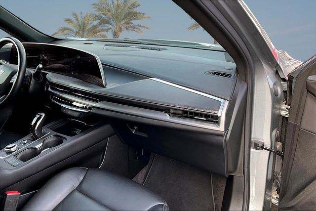 Thumbnail: 2025 Cadillac XT4 - 9