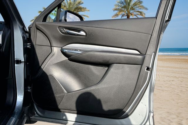 Thumbnail: 2025 Cadillac XT4 - 19