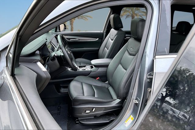 Thumbnail: 2022 Cadillac XT6 - 8