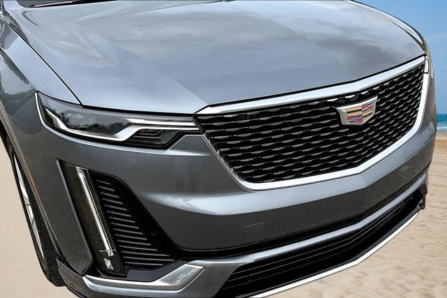 Thumbnail: 2022 Cadillac XT6 - 22