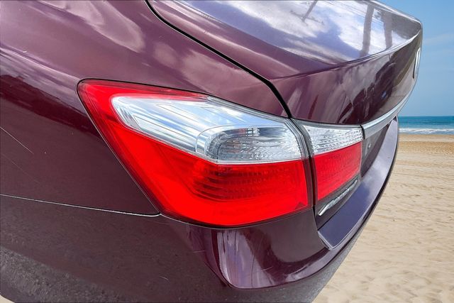 Thumbnail: 2015 Honda Accord - 16