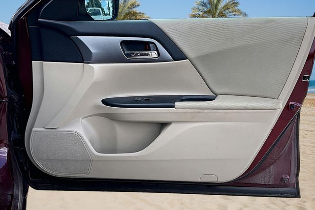 Thumbnail: 2015 Honda Accord - 14