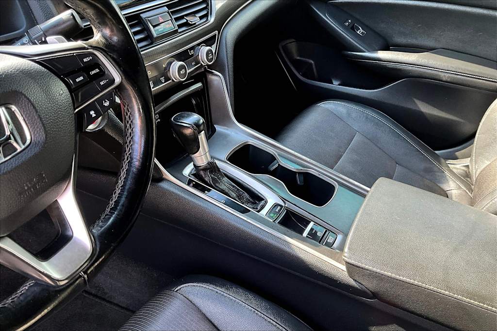 Thumbnail: 2019 Honda Accord - 16