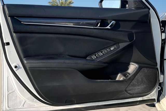 Thumbnail: 2022 Honda Accord - 17