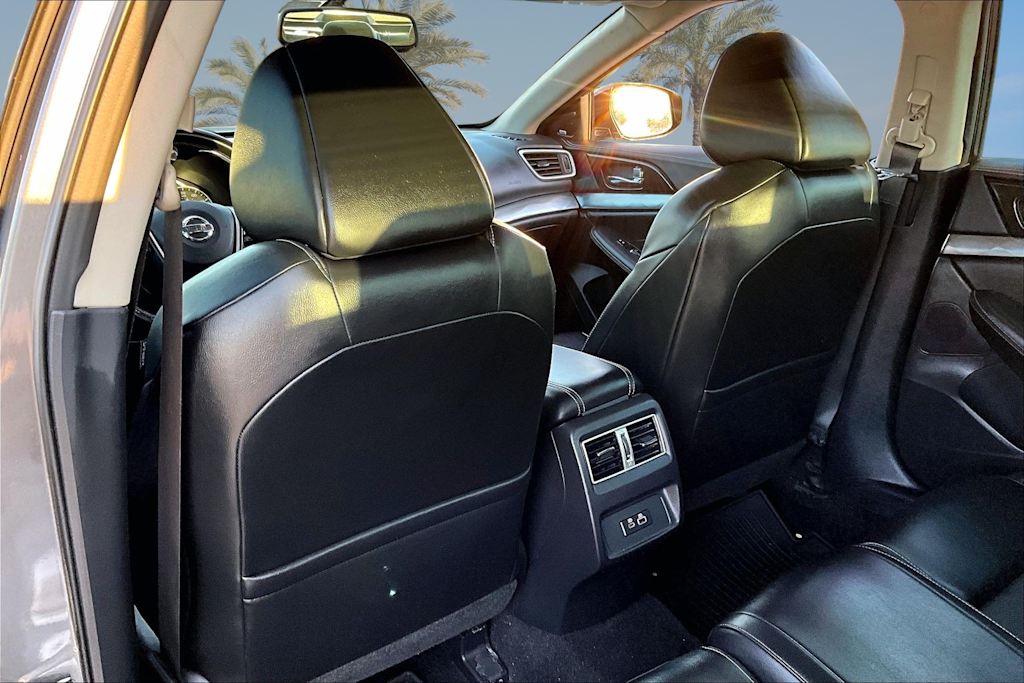 Thumbnail: 2019 Nissan Maxima - 11