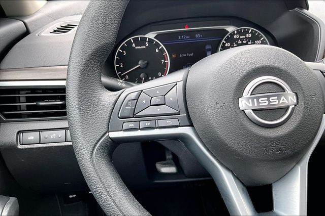 Thumbnail: 2025 Nissan Altima - 23