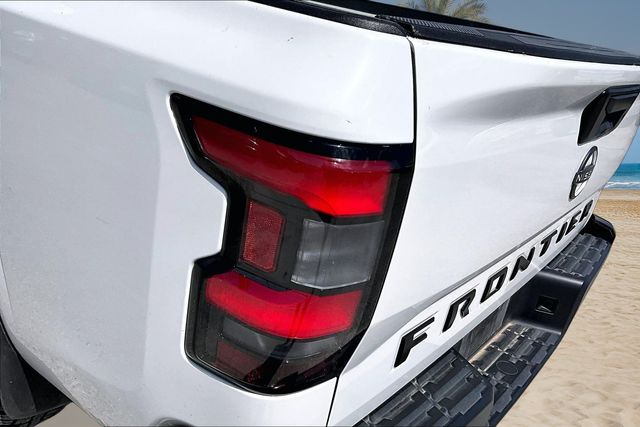 Thumbnail: 2022 Nissan Frontier - 21