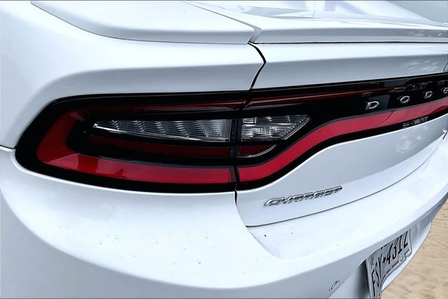 Thumbnail: 2015 Dodge Charger - 16