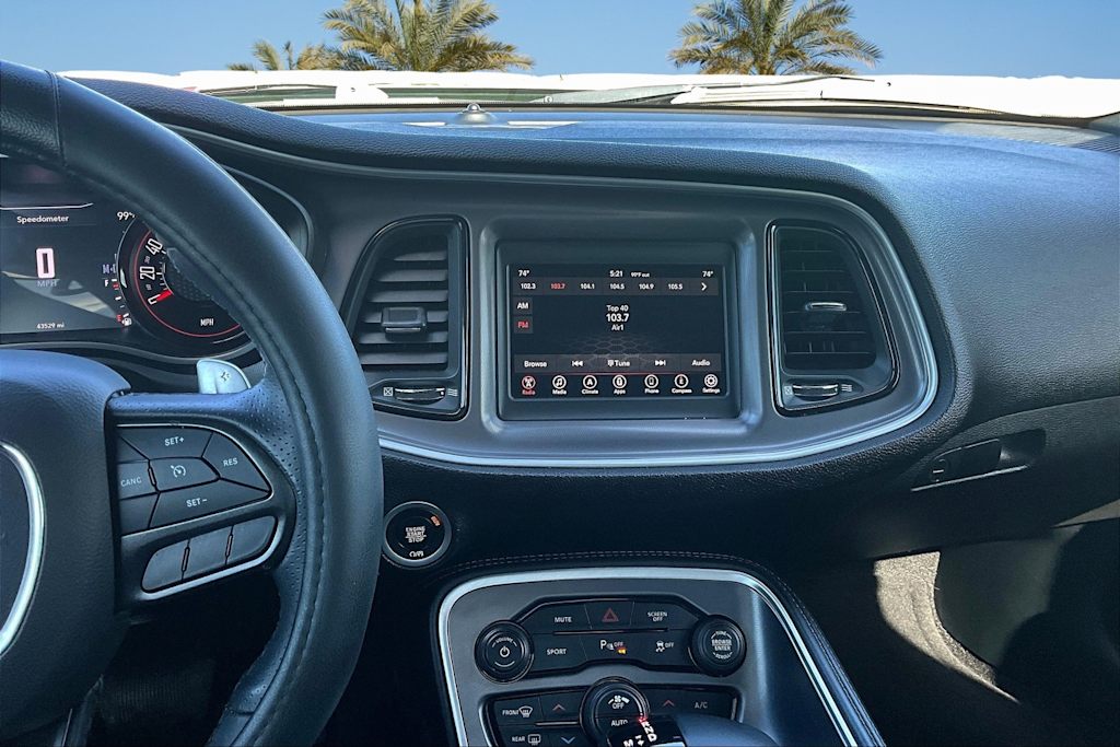 Thumbnail: 2022 Dodge Challenger - 15
