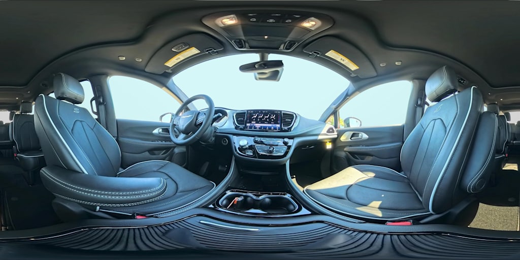 Thumbnail: 2026 Chrysler Pacifica - 22