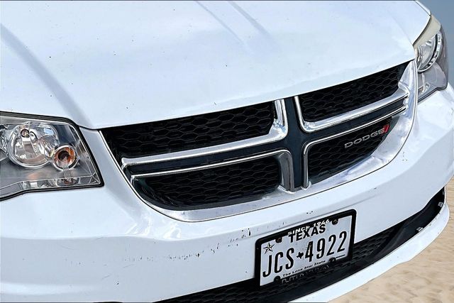 Thumbnail: 2016 Dodge Grand Caravan - 17