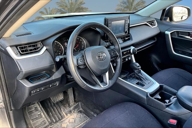 Thumbnail: 2020 Toyota RAV4 - 2
