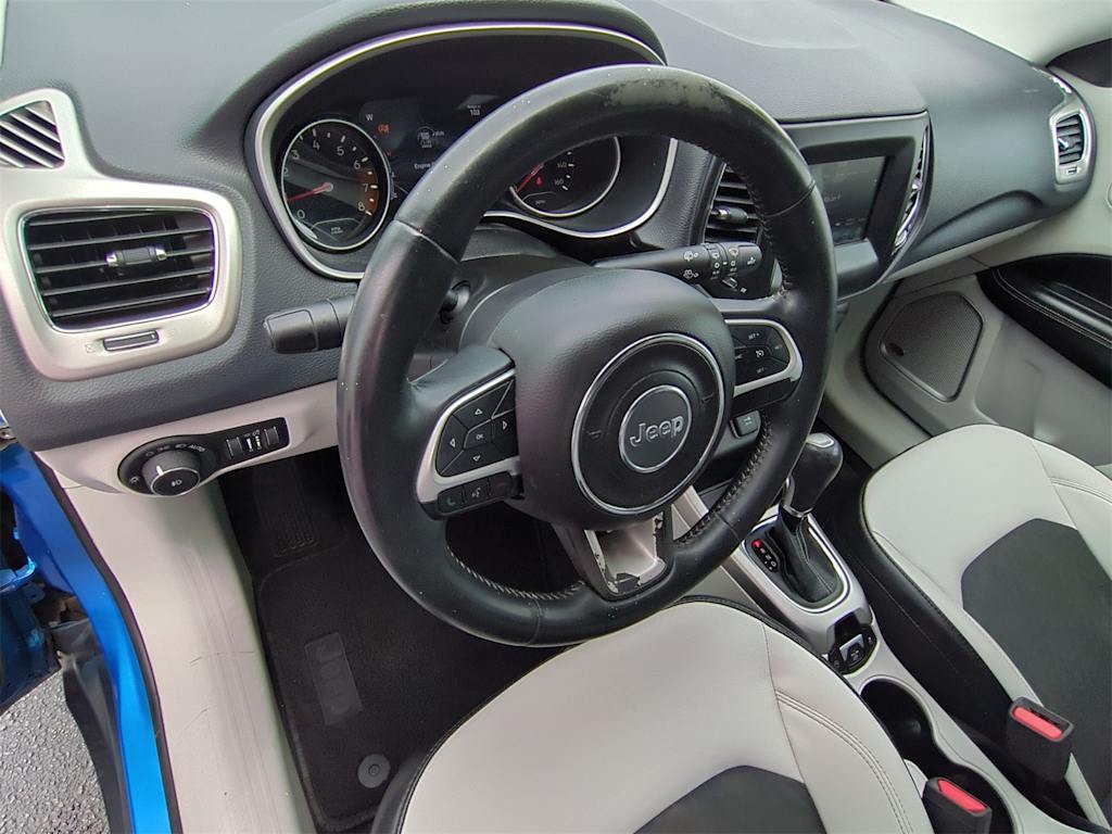 2018 Jeep Compass Latitude 2