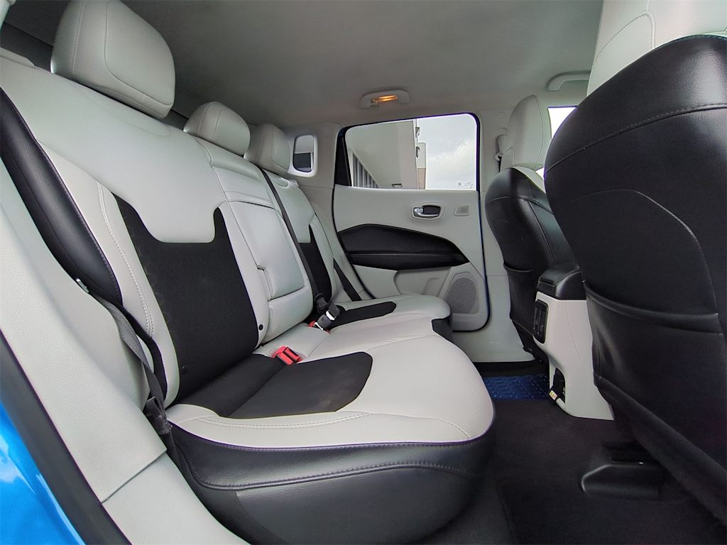 2018 Jeep Compass Latitude 27