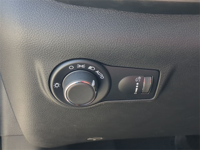 Thumbnail: 2025 Jeep Compass - 25