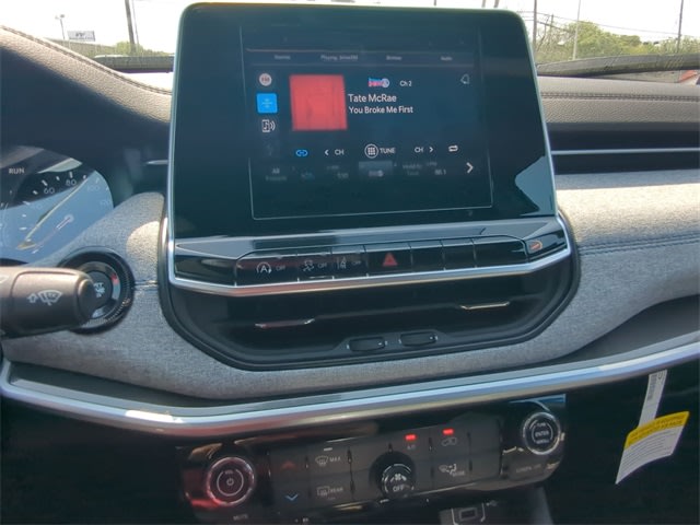 Thumbnail: 2025 Jeep Compass - 14