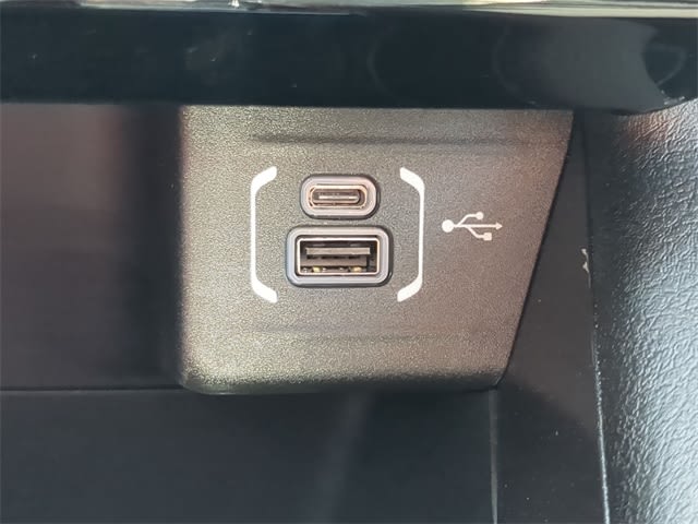 Thumbnail: 2025 Jeep Compass - 32