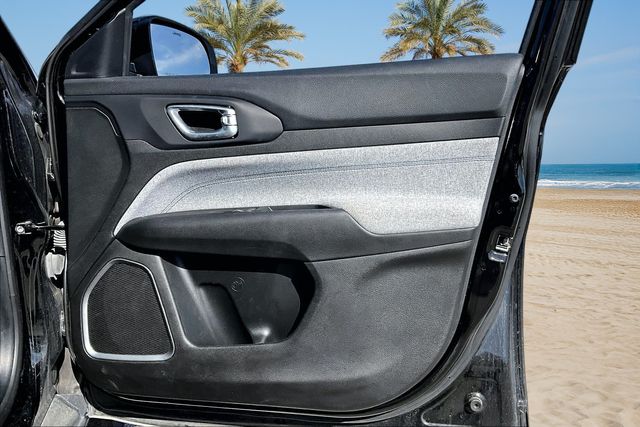 Thumbnail: 2024 Jeep Compass - 18