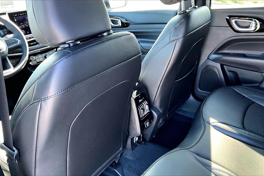 Thumbnail: 2026 Jeep Compass - 12