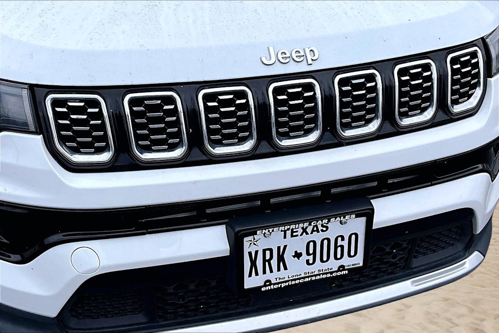 Thumbnail: 2024 Jeep Compass - 22