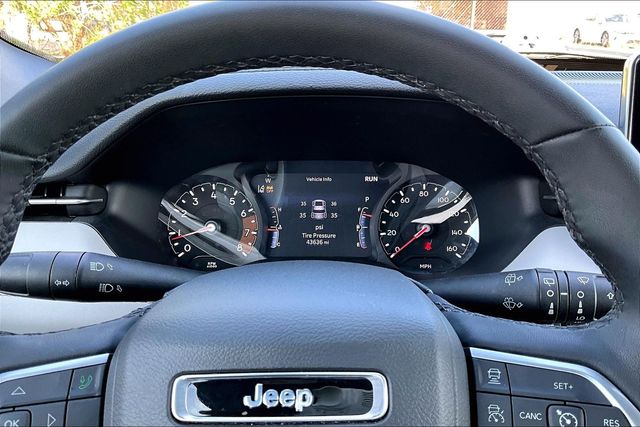 Thumbnail: 2025 Jeep Compass - 18