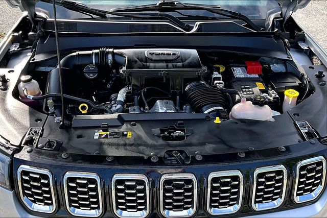 Thumbnail: 2025 Jeep Compass - 9