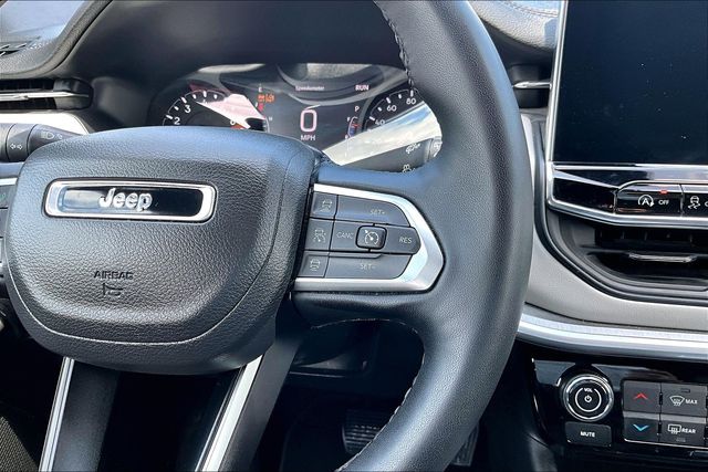 Thumbnail: 2025 Jeep Compass - 24