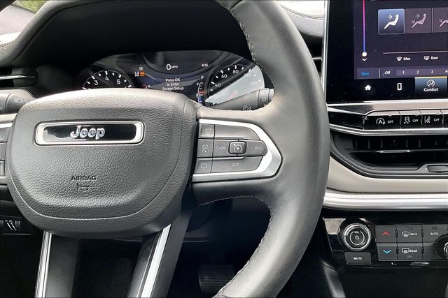 Thumbnail: 2025 Jeep Compass - 23