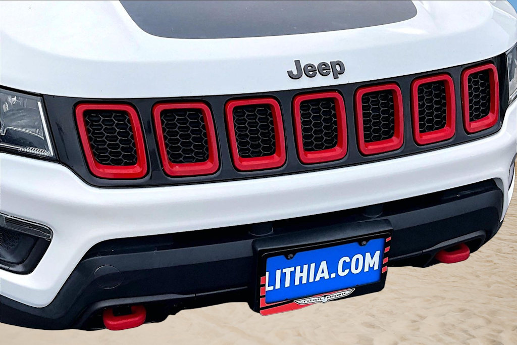 Thumbnail: 2020 Jeep Compass - 22