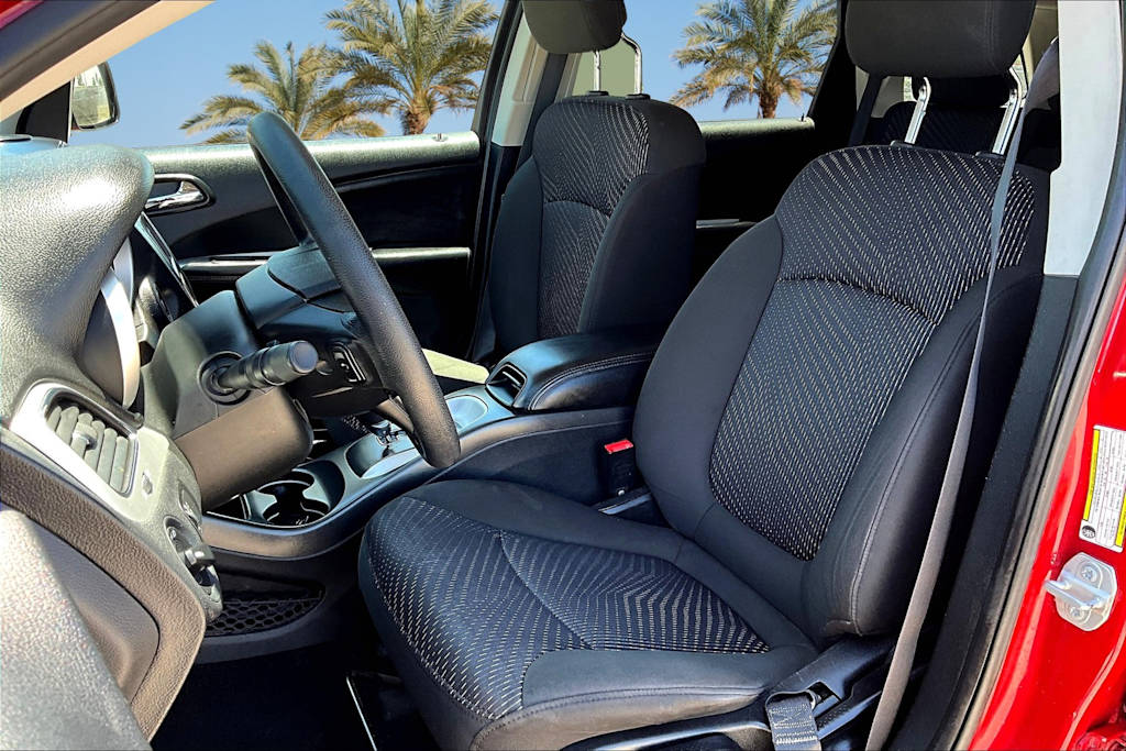 Thumbnail: 2019 Dodge Journey - 10