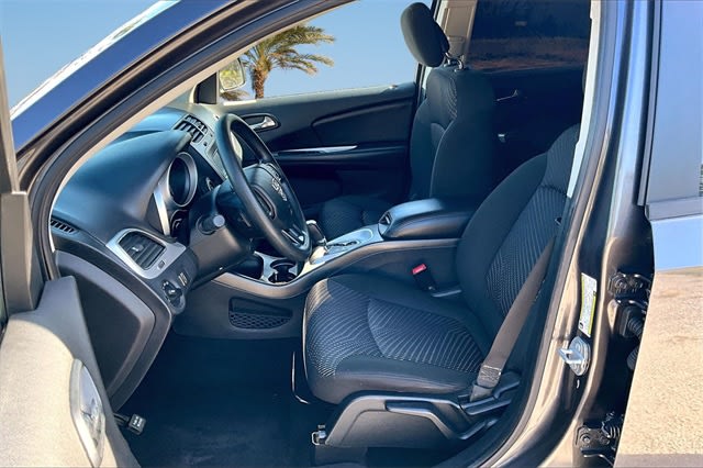 Thumbnail: 2020 Dodge Journey - 10