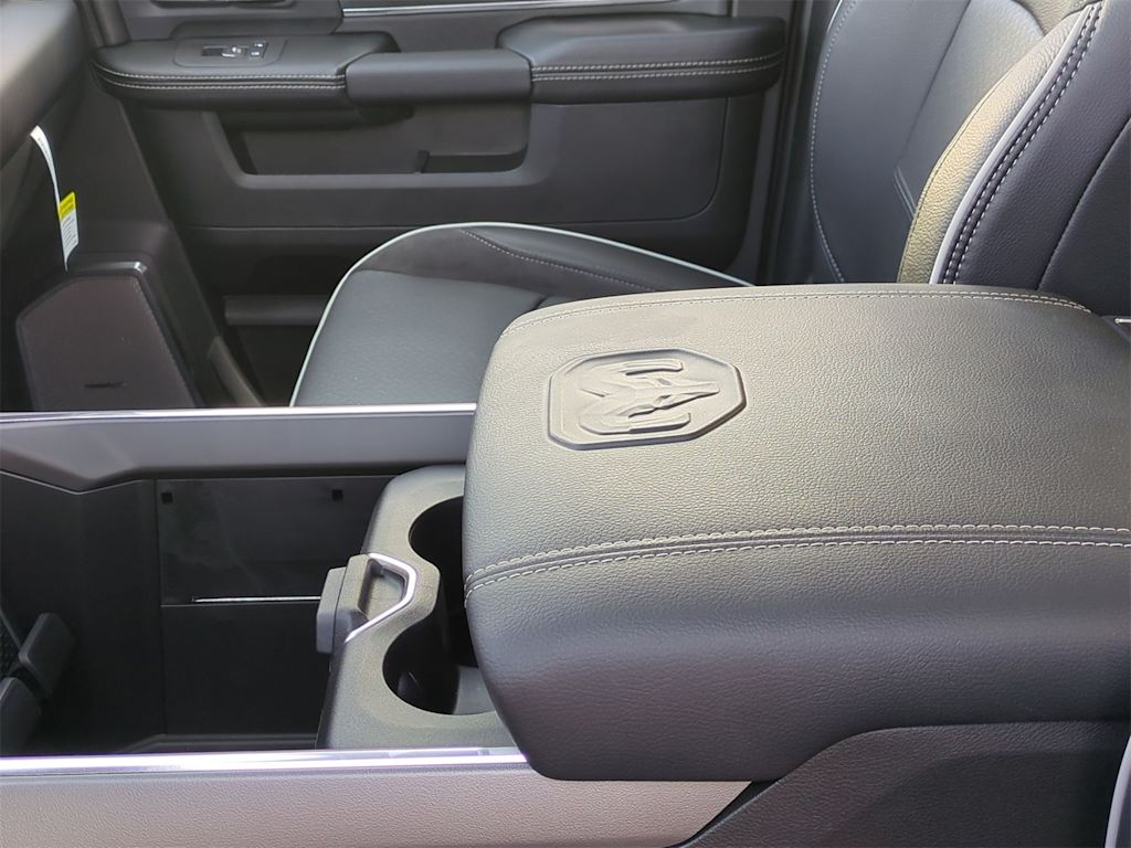 Thumbnail: 2025 RAM 2500 - 33