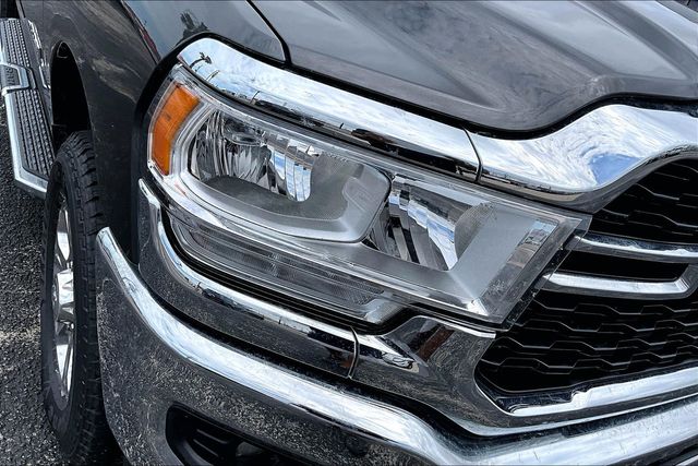 Thumbnail: 2024 RAM 2500 - 18