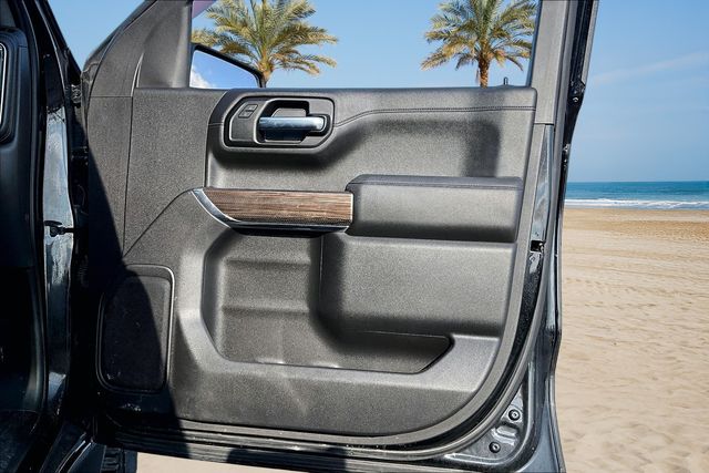 Thumbnail: 2022 Chevrolet Silverado 1500 - 18