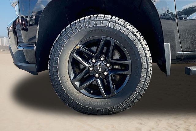 Thumbnail: 2022 Chevrolet Silverado 1500 - 7