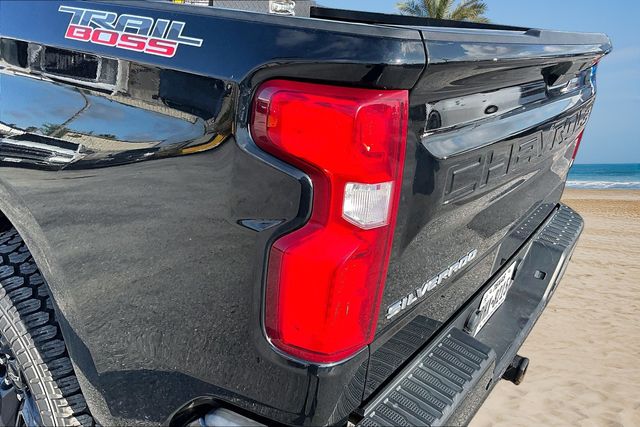 Thumbnail: 2022 Chevrolet Silverado 1500 - 21