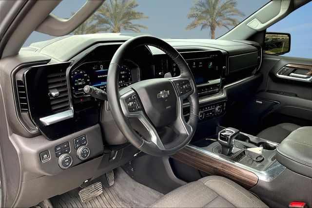 Thumbnail: 2024 Chevrolet Silverado 1500 - 2