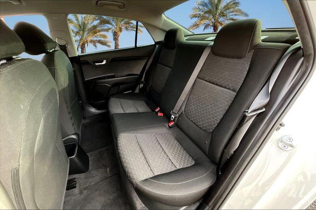 Thumbnail: 2023 Kia Rio - 19