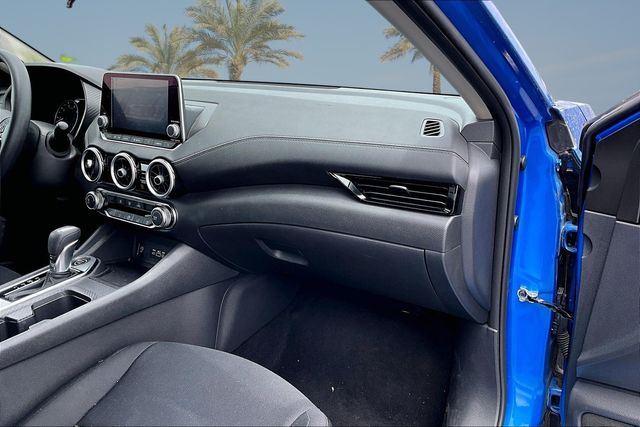 2025 Nissan Sentra SV - Photo 8