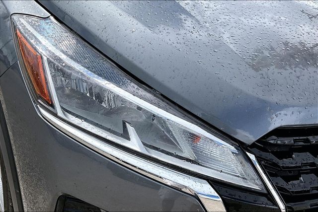 Thumbnail: 2024 Nissan Kicks - 19