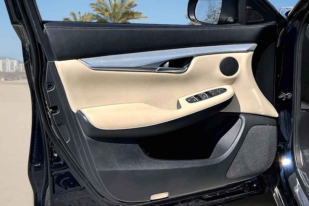 Thumbnail: 2021 INFINITI QX50 - 42