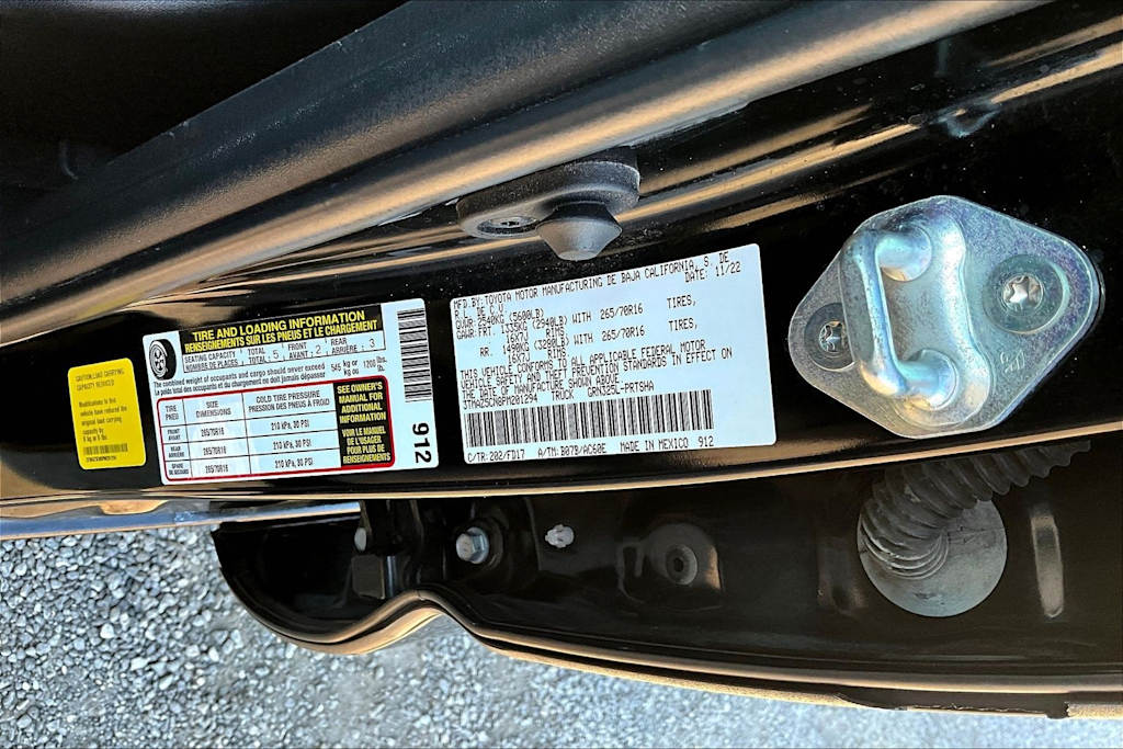 Thumbnail: 2023 Toyota Tacoma - 22