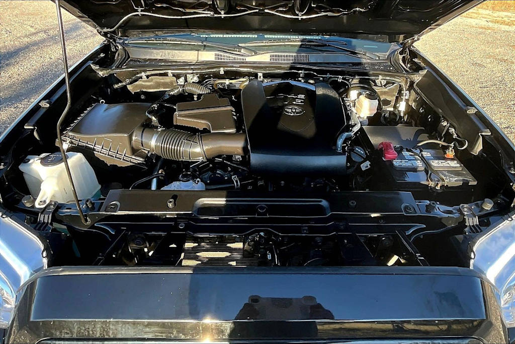 Thumbnail: 2023 Toyota Tacoma - 9