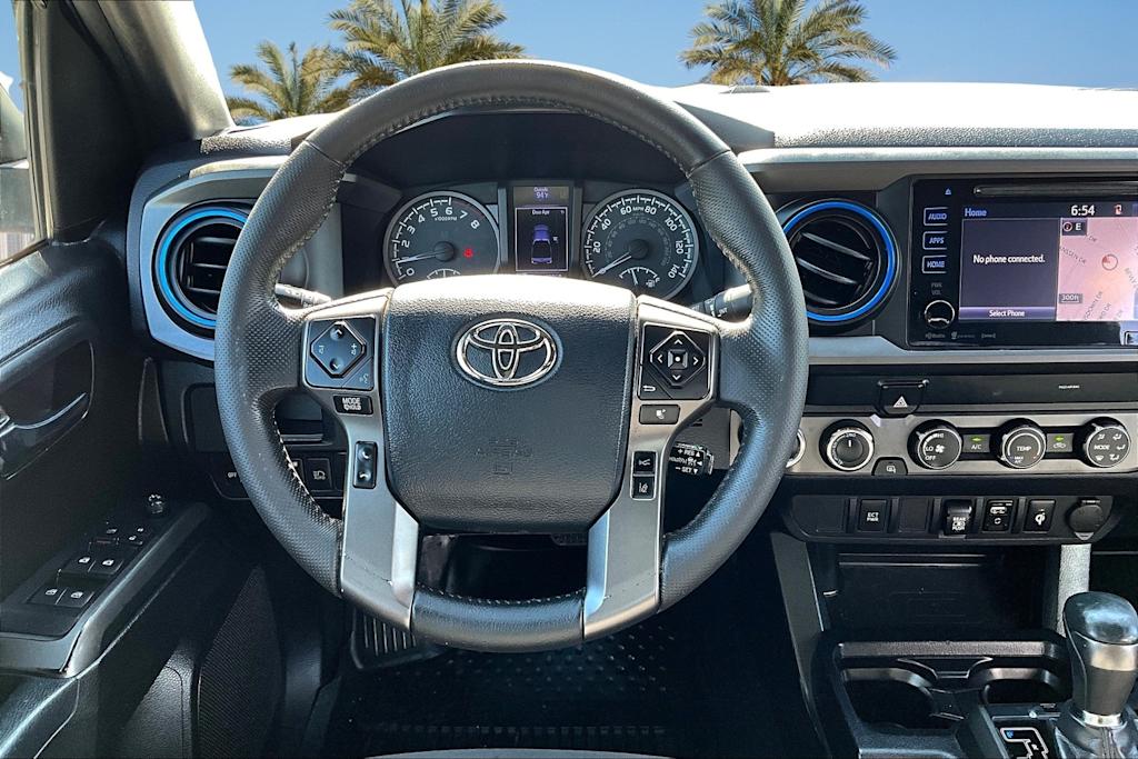 Thumbnail: 2019 Toyota Tacoma - 14