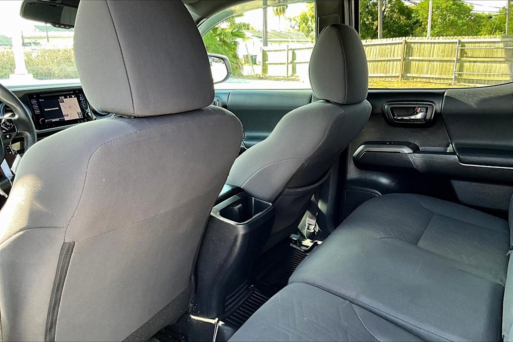 Thumbnail: 2019 Toyota Tacoma - 13