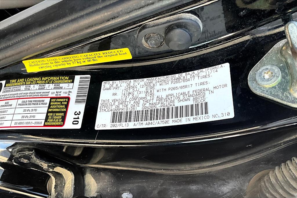 Thumbnail: 2015 Toyota Tacoma - 18