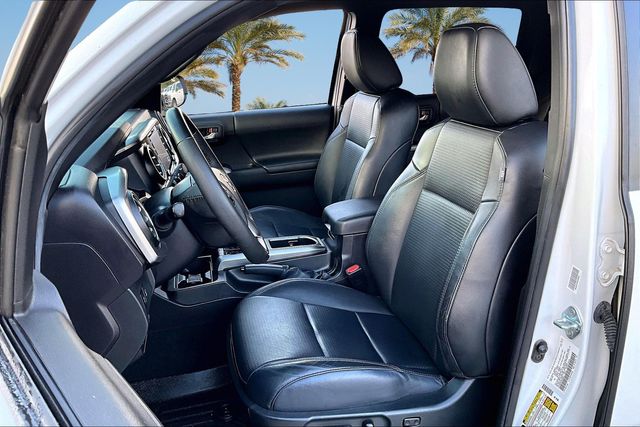 Thumbnail: 2023 Toyota Tacoma - 10